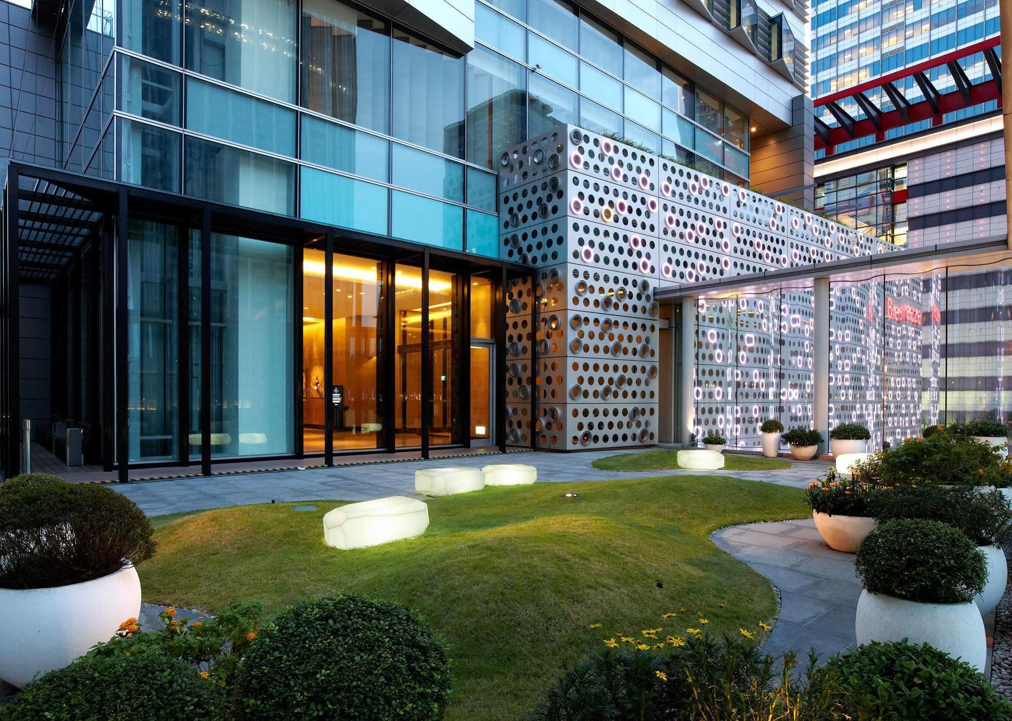 فندق همبل هاوس تايبيه المظهر الخارجي الصورة The hotel's entrance